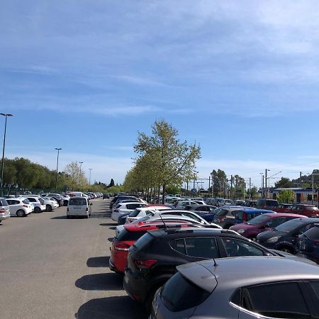 Ferienwohnung A La Gare ! T2 Hyères Exterior foto