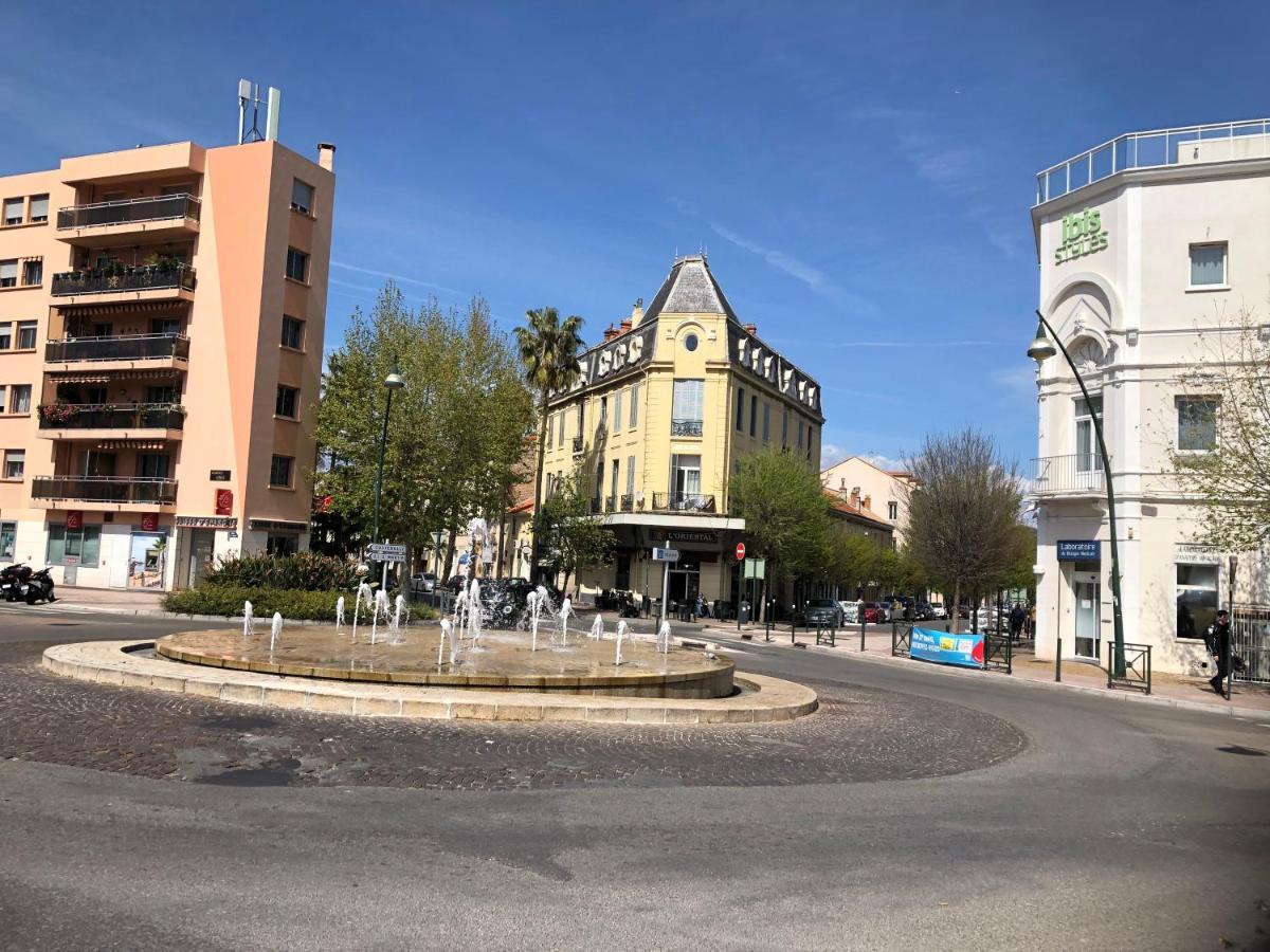 Ferienwohnung A La Gare ! T2 Hyères Exterior foto